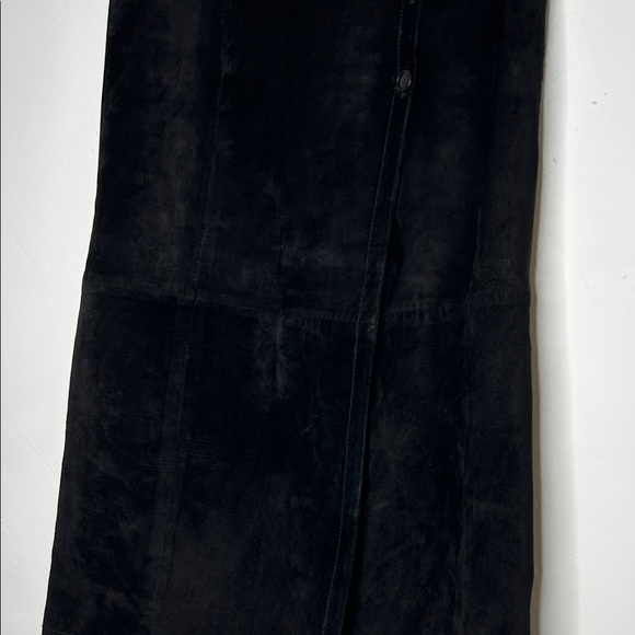Forenza Asymmetrical Front Wrap Black Suede Skirt Midi Size 8 Fall Winter - Picture 9 of 12